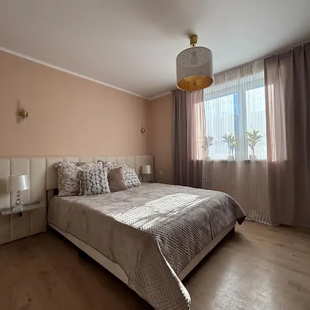 Comfort Apartamento Poznan